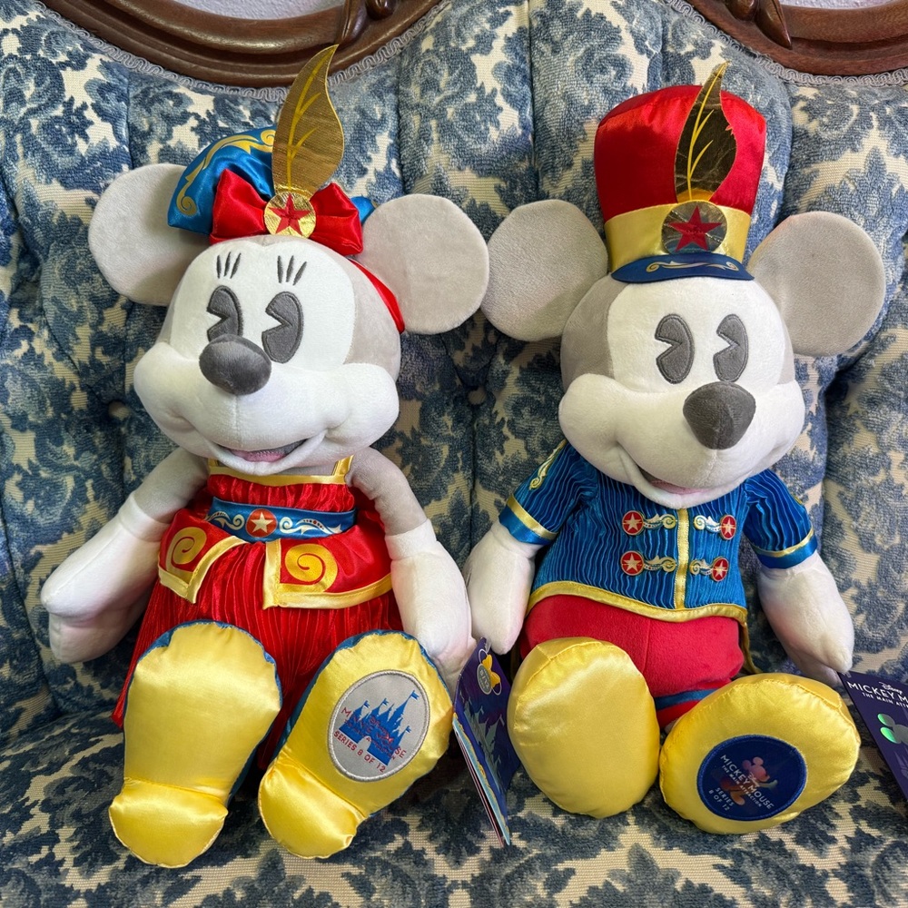Main Attraction Mickey and Minnie Dumbo Plush Set